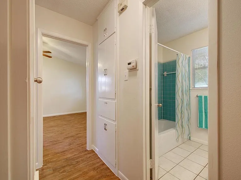 8516 Hathaway Dr #2 — Photo 11
