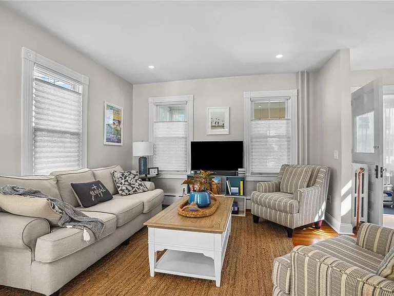 7 Atlantic St — Photo 12