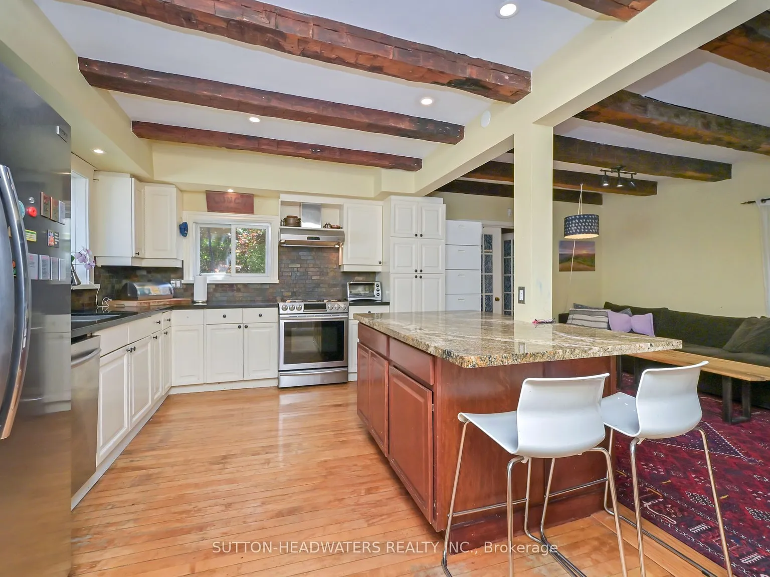 4 bed, $5,499 — Photo 2