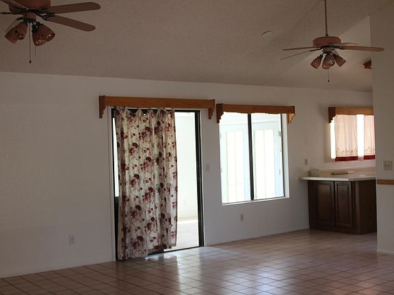 4th image of 7148 S Camino Grande