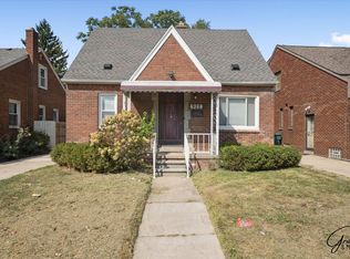 922 Winchester Ave, Lincoln Park, MI 48146