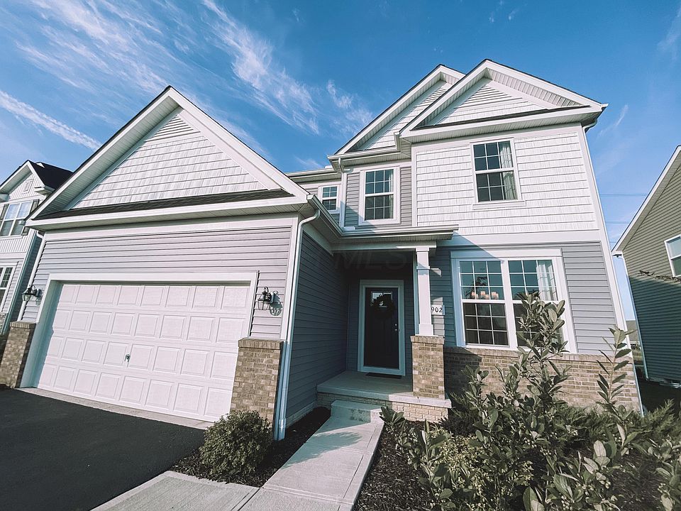 1st image of 902 Admiral Dr