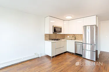 Rented by (Legacy) Elegran