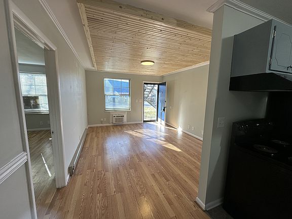 2nd image of 2850 Middle Tennessee Blvd APT H8