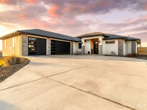 39 Nightstar Place, Touchet, WA 99360