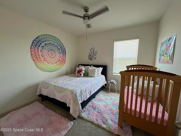976 Trinity St — Photo 22