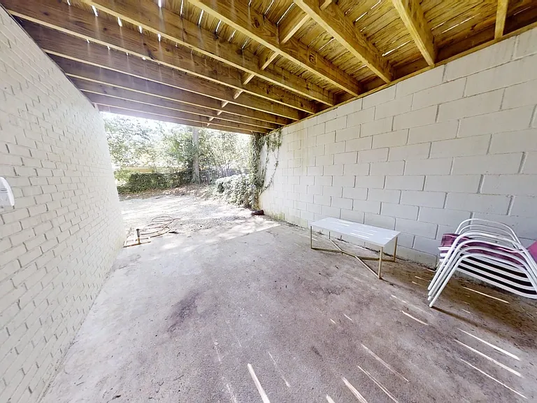 560 Sherwood Dr — Photo 46