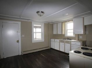 18 Gold St APT 2, Waterville, ME 04901