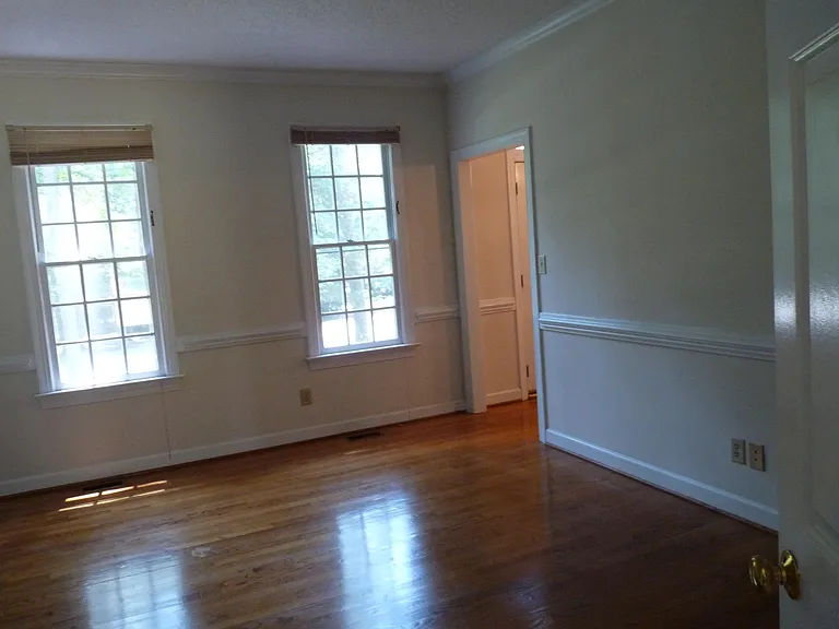 10700 Marabou Ct — Photo 5
