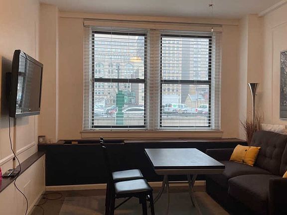 2nd image of 1324 Locust St APT 309