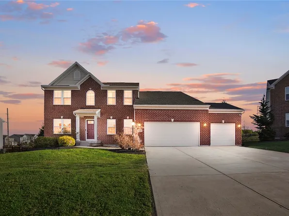 1818 Spring Meadows Dr, Xenia, OH 45385