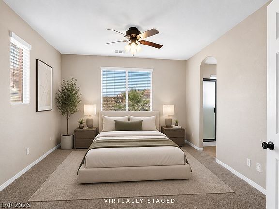 4th image of 3290 Venice Cove Ave