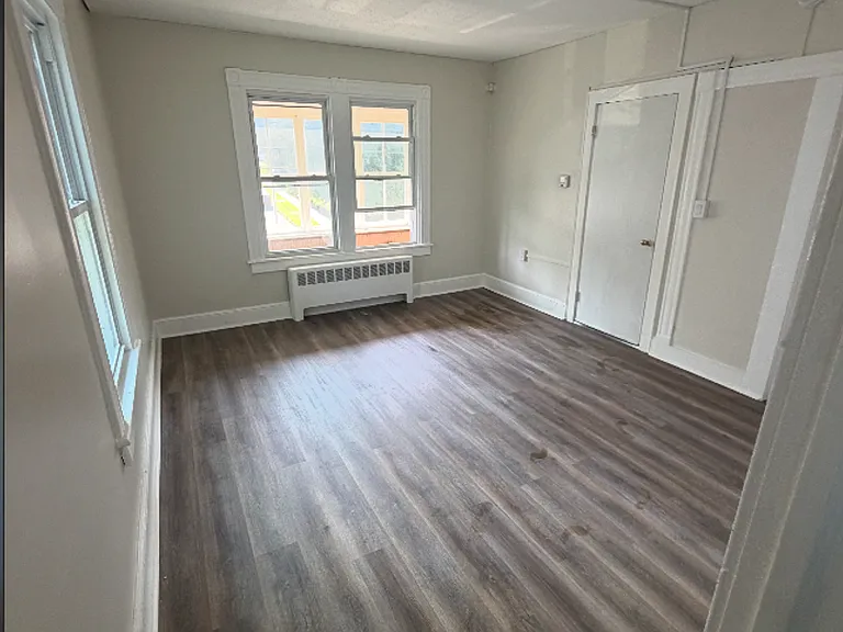 23 Howe St — Photo 9