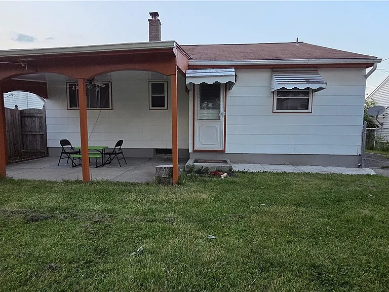 419 Cherokee Dr — Photo 36