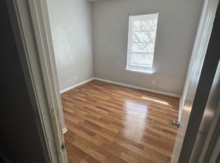 902 Erion St #B, Pineville, LA 71360