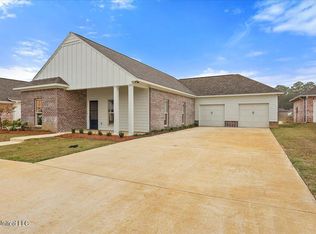 905 Brooke Ln, Brandon, MS 39042