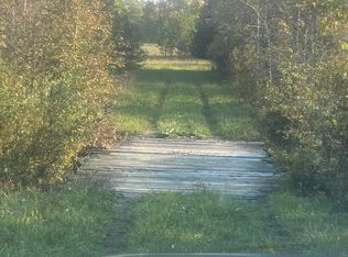 8696 Darga Hwy, Posen, MI 49776