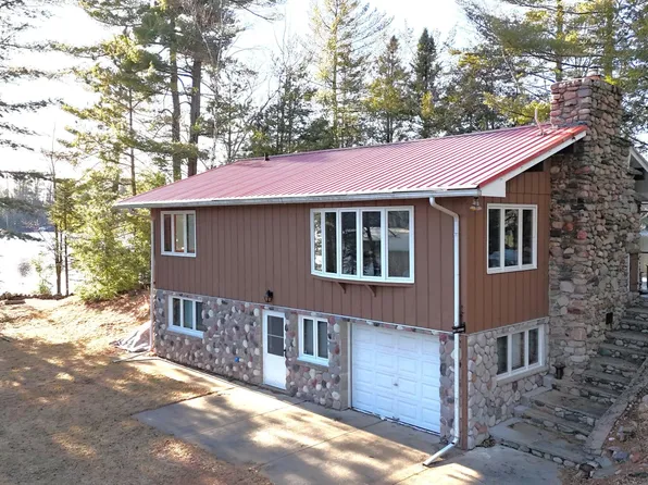 W12200 Moccasin Lake Rd, Elcho, WI 54428
