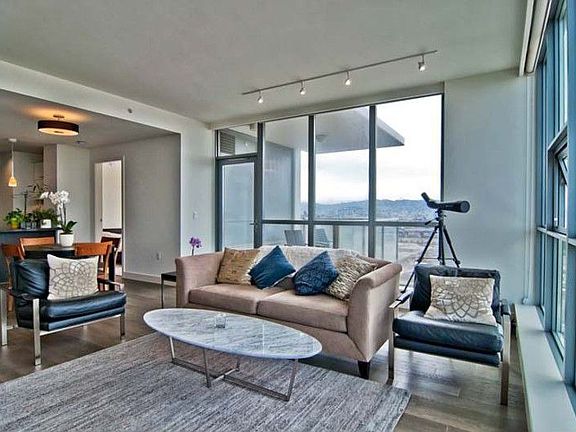 2nd image of 480 Mission Bay Blvd N Unit 1608