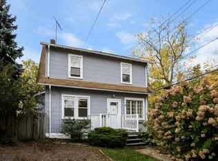 2 Wainwright St, Rye, NY 10580