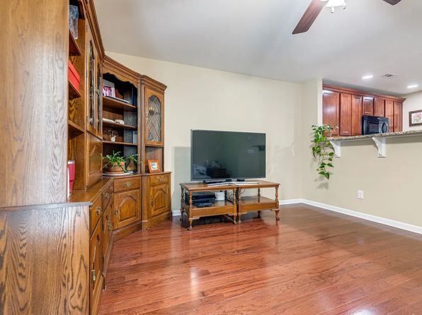 236 Killian Way