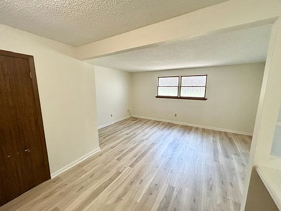 5th image of 1007 8th St #2