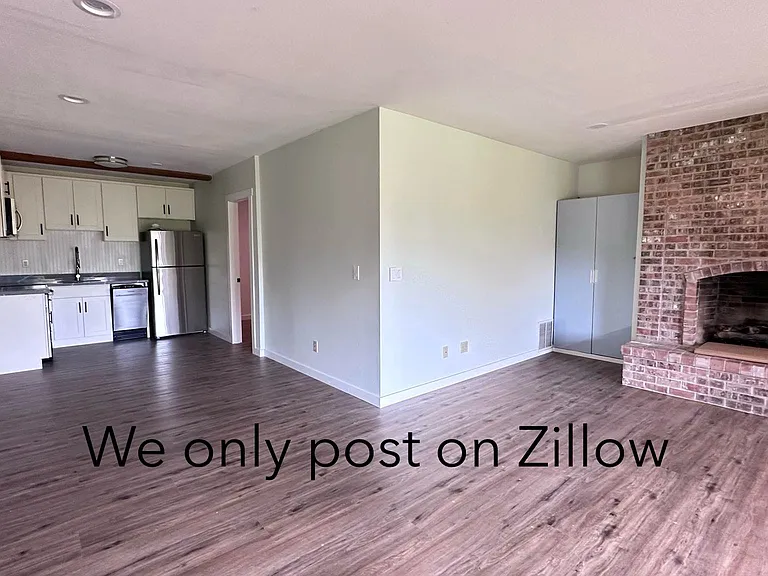 3901 Nassau Ave NE — Photo 5