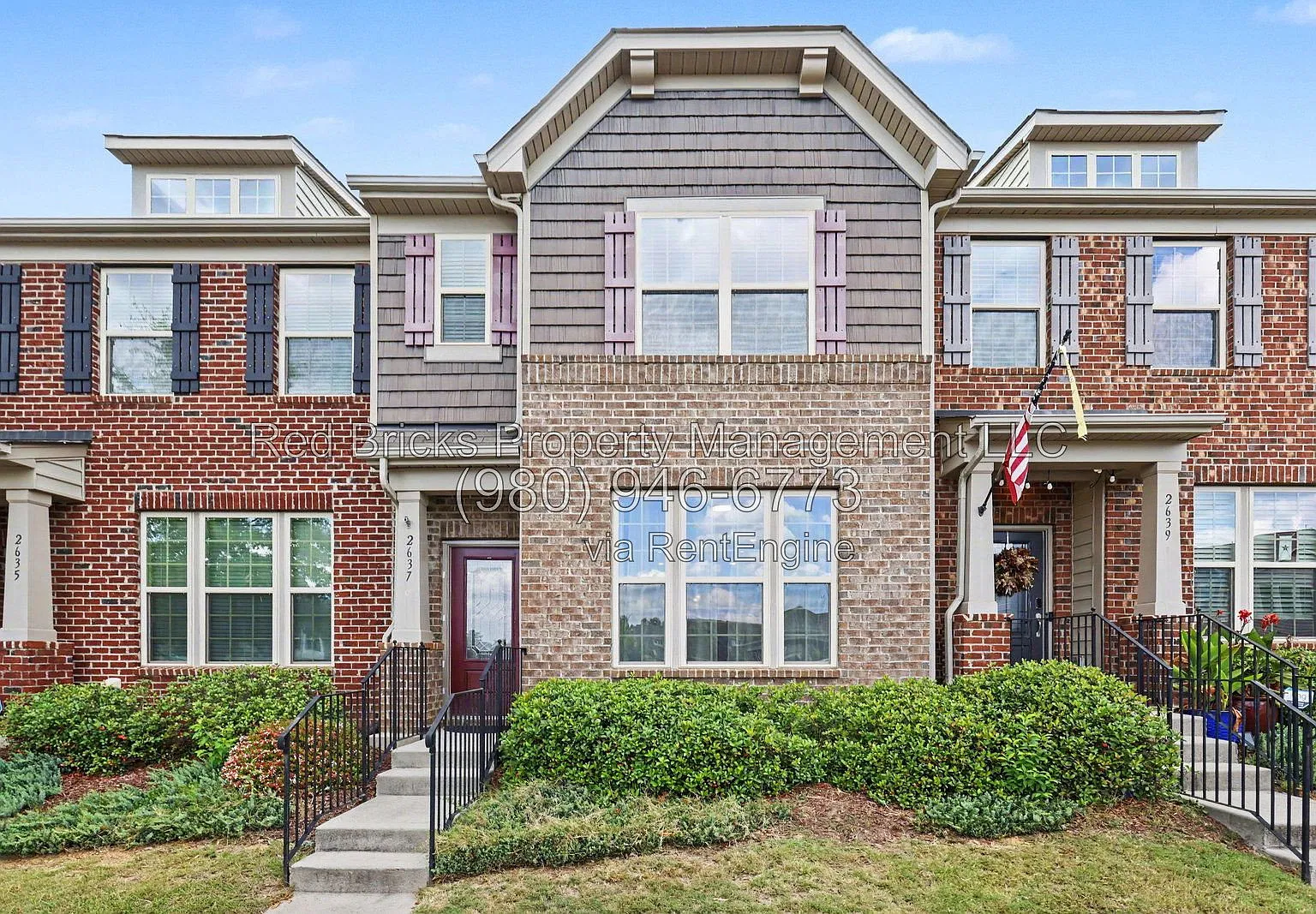 3 bed, 3.5 bath, 2120 sqft, $2,395 — Photo 1