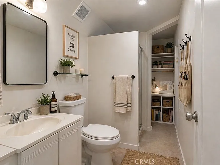5226 Medina Rd — Photo 30