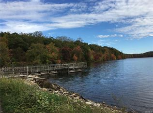 924 White Pond Clny Rd W, Carmel, NY 10512