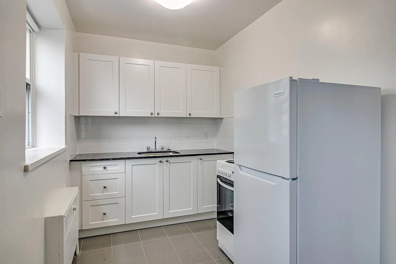 222 Wellesley Street East - The Wellsdale — Photo 3