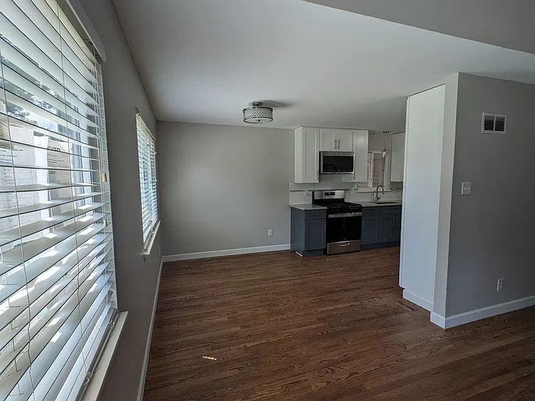 10749 Willinda Dr — Photo 4
