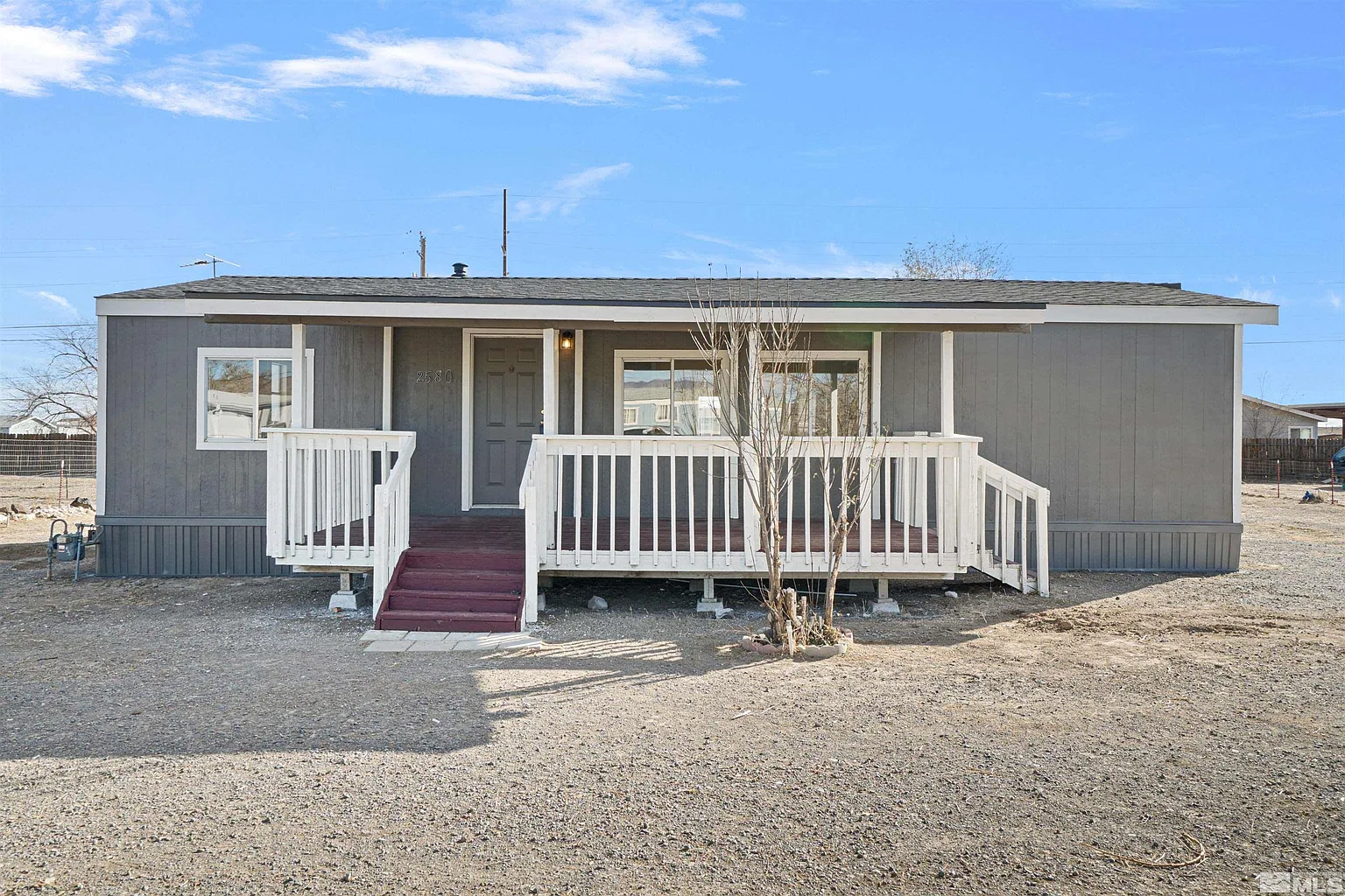 2580 Tonopah St photo 1