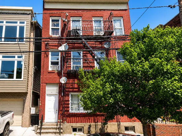 196 Parkhurst St APT 4, Newark, NJ 07114