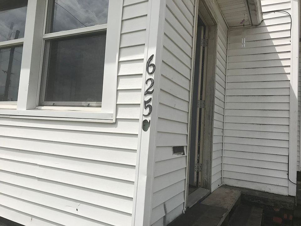 1st image of 625 N Tremont St