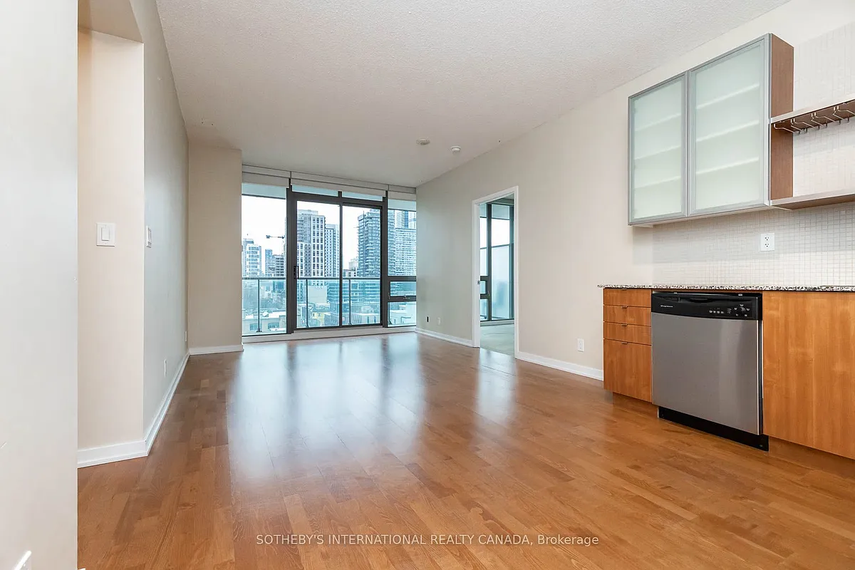 Building Photo - 33 Lombard St #1004