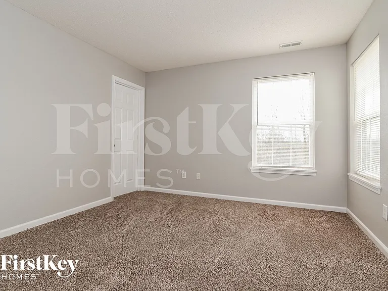 10256 Clear Sky Dr — Photo 10