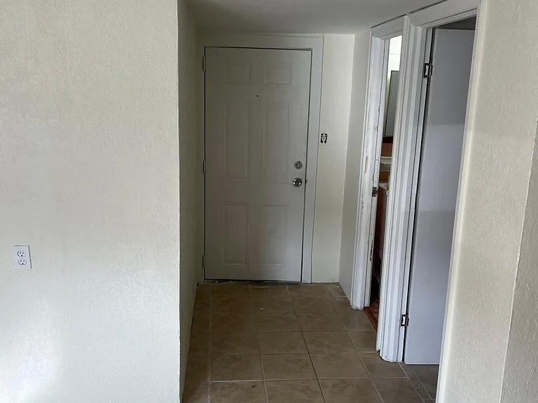 600 Riverview Blvd #6 — Photo 4