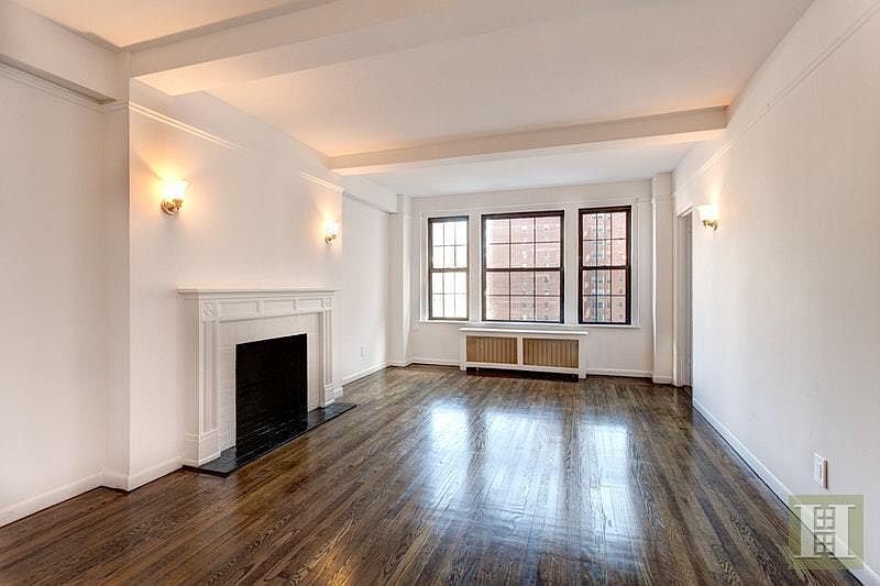 1st image of 15 Park Ave APT 9C