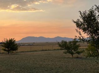 Tomasini Ct, Moriarty, NM 87035