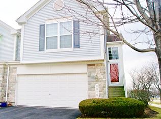 2319 Georgetown Cir, Aurora, IL 60503