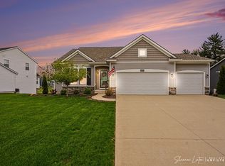 14653 Windway Dr, Grand Haven, MI 49417