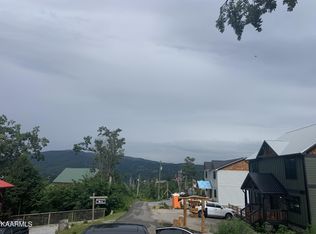 0 Topside Rd LOT 3 & 4, Gatlinburg, TN 37738