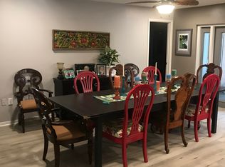 8645 Oakdale Rd, Seminole, FL 33777