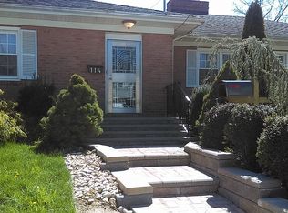 114 McCutcheon Ave, Sayreville, NJ