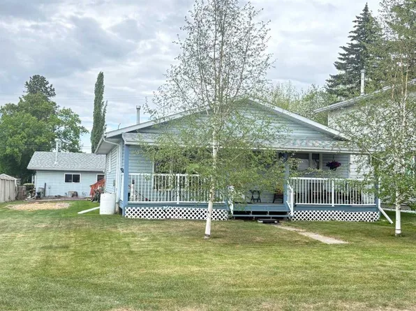 5005 W 43rd St E, Sylvan Lake, AB T4S 1C1
