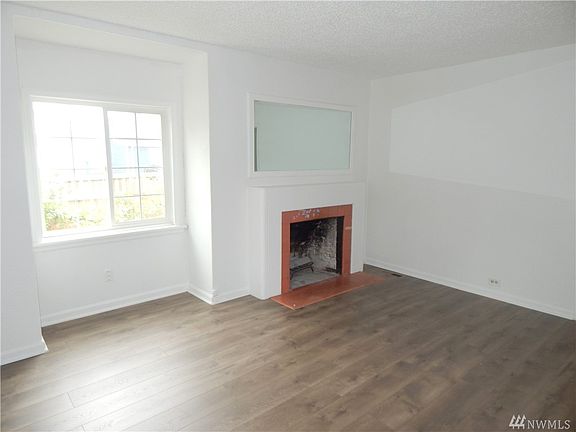 3rd image of 6803 S Alder St