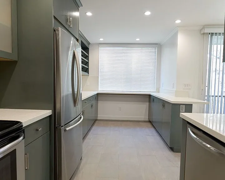 324 N Oakhurst Dr — Photo 6