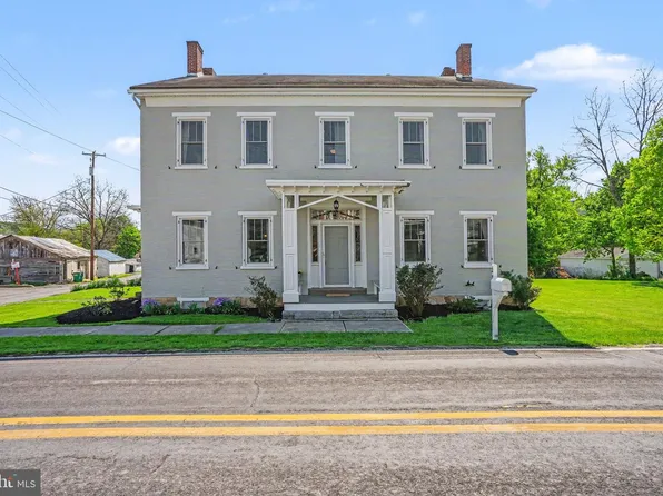 274 S Mill St, Thompsontown, PA 17094