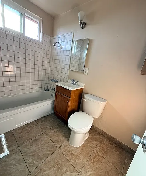 3422 Percy St #3 — Photo 5